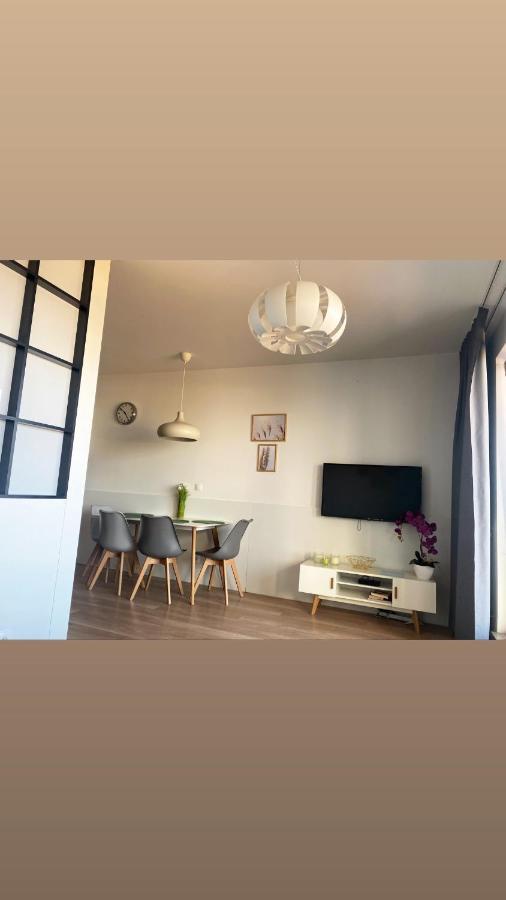 Apartament Z Widokiem Na Morze Ujście-Darłowskie Dış mekan fotoğraf
