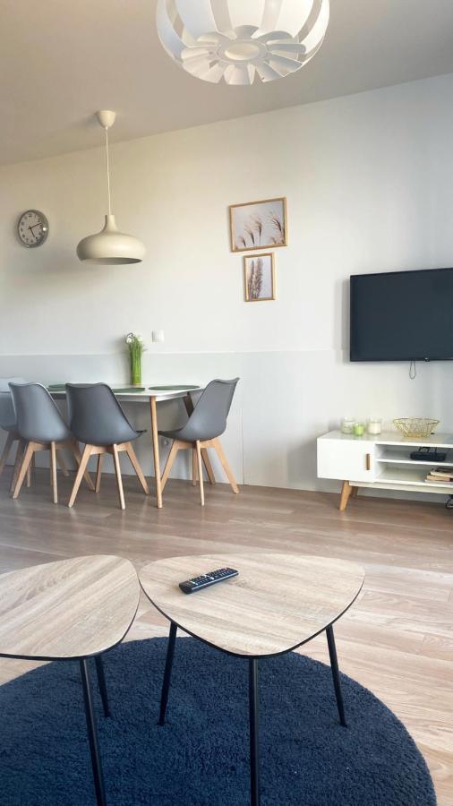 Apartament Z Widokiem Na Morze Ujście-Darłowskie Dış mekan fotoğraf